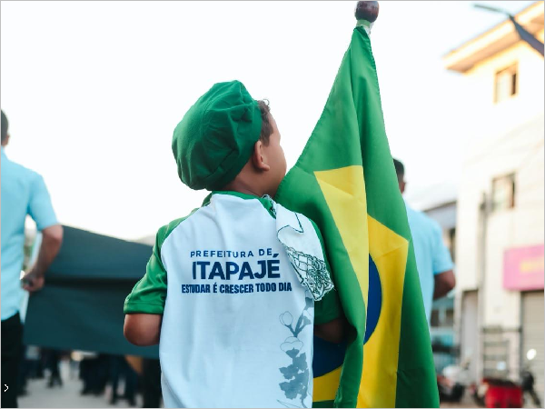 DESFILE CÍVICO DE 7 DE SETEMBRO CELEBRA HISTÓRIA, CIDADANIA E EDUCAÇÃO